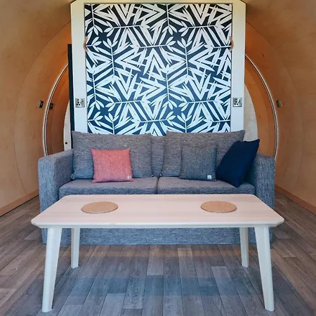 Forth Mountain Glamping * Ballintlea