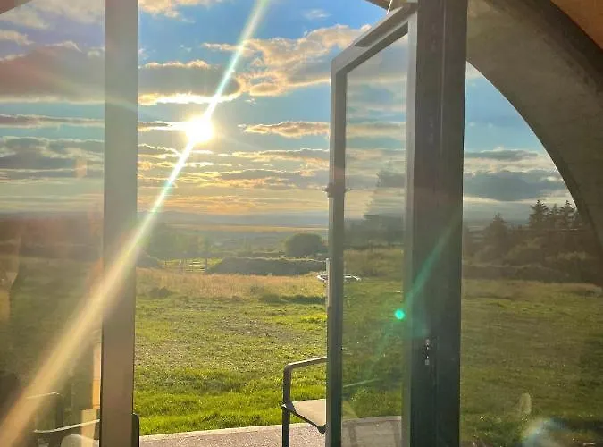 Forth Mountain Glamping * Ballintlea